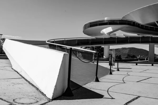 Muzeum Současného Umění Niteroi Bylo Navrženo Renomovaným Brazilským Architektem Oscarem — Stock fotografie