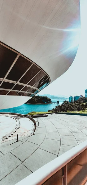 Das Museum Für Zeitgenössische Kunst Niteroi Wurde Vom Renommierten Brasilianischen — Stockfoto