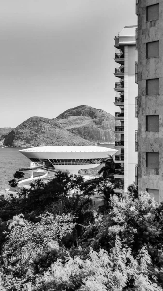 Muzeum Současného Umění Niteroi Bylo Navrženo Renomovaným Brazilským Architektem Oscarem — Stock fotografie