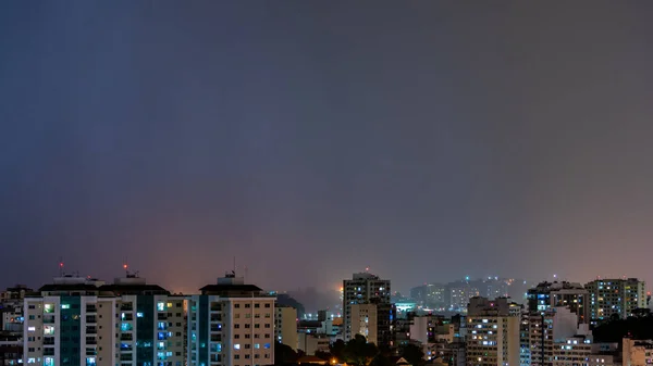 Immagini Dell Arrivo Una Forte Tempesta Estiva Con Fulmini Pioggia — Foto Stock