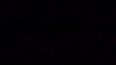 Yıldızların Gece Animasyonu, Karanlık Yıldızlı Gökyüzü Soluk Karanlık Bulutlar, 4k 16-9, Parallax Zoom