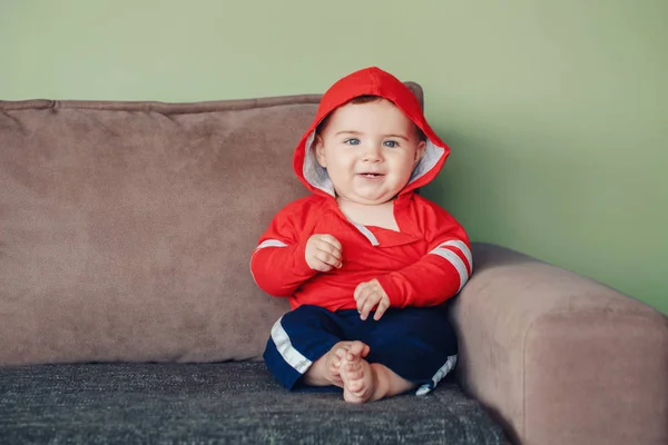 Potret Lucu Lucu Lucu Tersenyum Bayi Laki Laki Kaukasia Dengan — Stok Foto