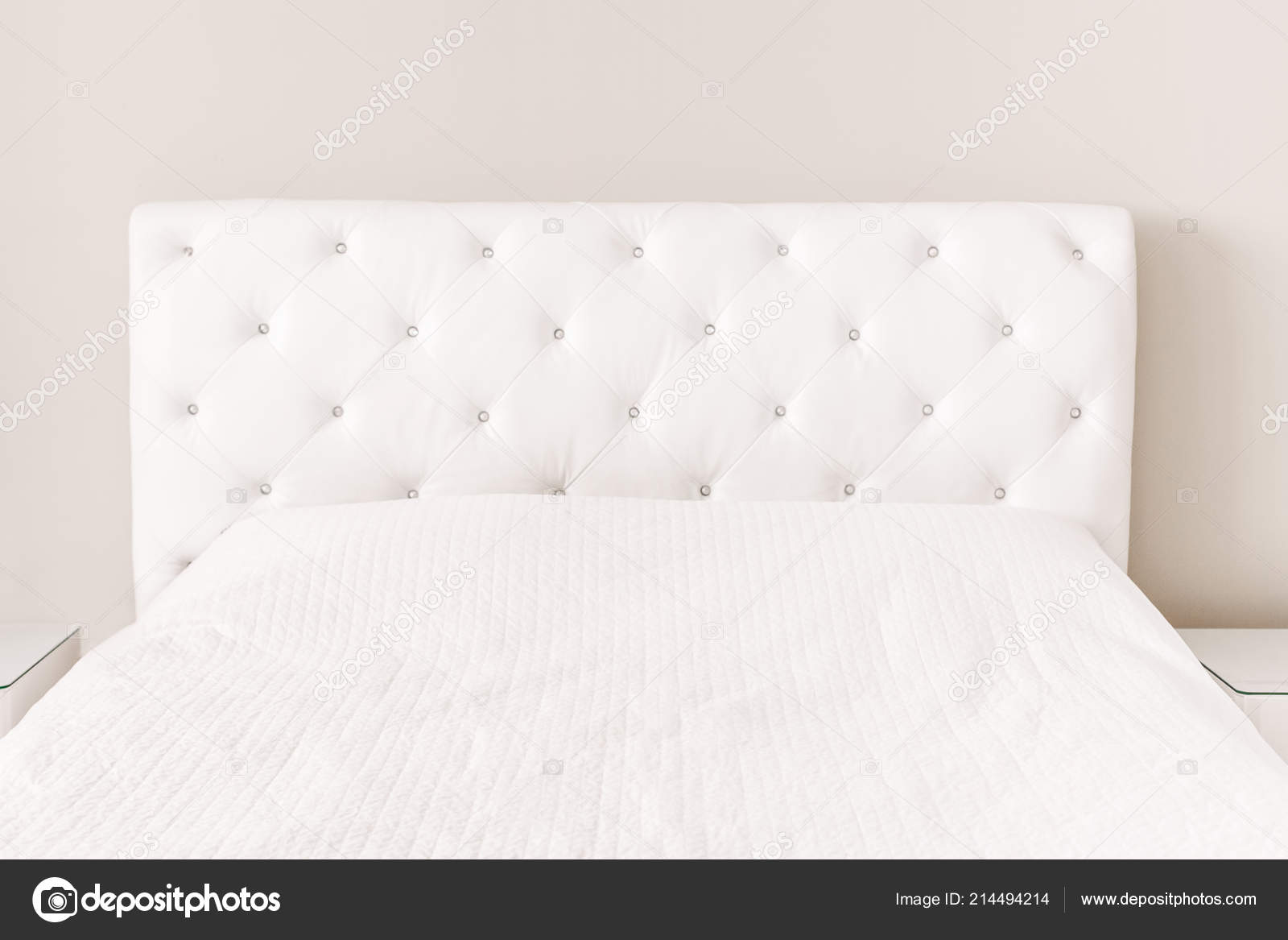 Pictures Duvet Empty White Bed Duvet Cover Bedspread Master