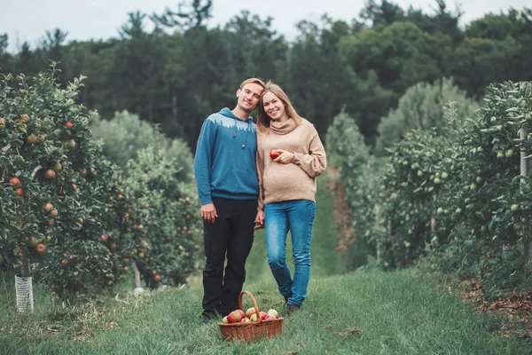 Gelukkig Gezonde Zwangerschap Parenting Portret Van Zwangere Jonge Blonde Kaukasische — Stockfoto