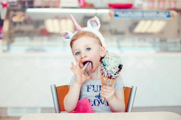 Cute Funny Caucasian Girl Child Blue Eyes Wearing Unicorn Headband — Stock Photo, Image