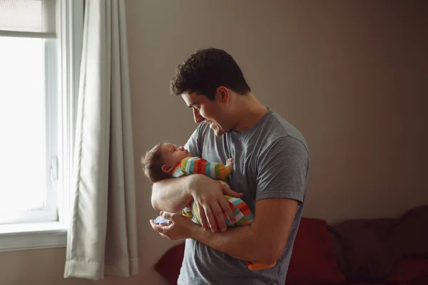 Young Caucasian Father Trying Calm Newborn Baby Happy Smiling Male — Stock Photo, Image