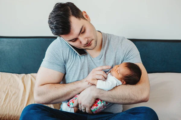 Caucasian Father Dad Newborn Mixed Race Asian Chinese Baby Working — Stock Photo, Image