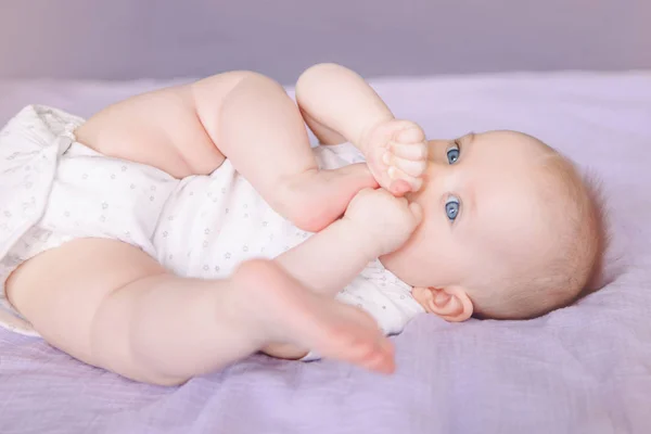 Primer Plano Retrato Lindo Adorable Blanco Caucásico Niño Niña Niño — Foto de Stock