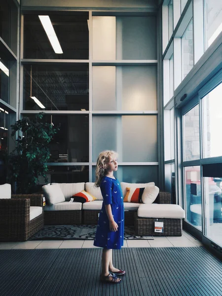 Portrait Cute Adorable Abandoned Sad Lonely Preschool Caucasian Little Girl — Stock Photo, Image