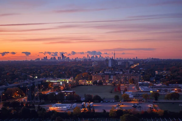 Beautiful Pink Yellow Purple Morning Sky Clouds Toronto City Canada — Stock Photo, Image