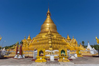 Kuthodaw Pagoda Mandalay, Myanmar içinde