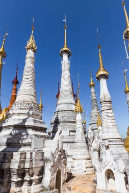 Shwe Inn Dain Pagoda, Inle Gölü, Myanmar