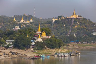 Sagain Hill, Mandalay, Myanmar yakınındaki görünümünü