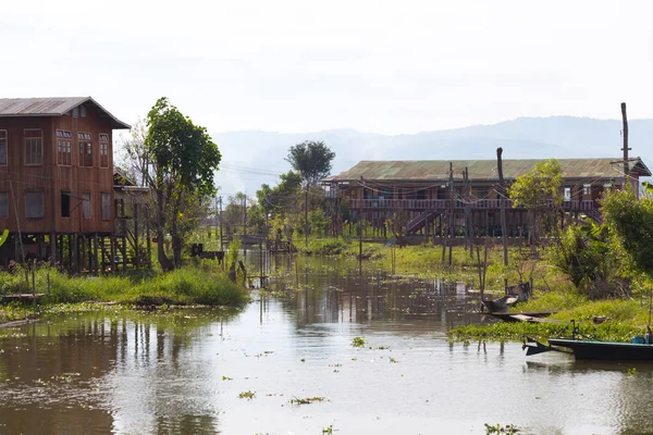 Pueblos Flotantes Inle Lake Myanmar — Foto de Stock