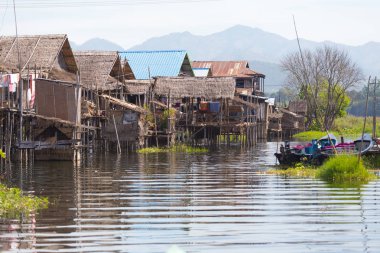 Inle Gölü, Myanmar kayan köyleri