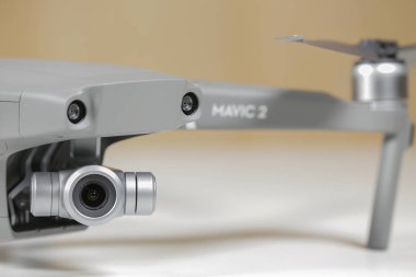 Rome, İtalya - 9 Eylül 2018: yeni Mavic 2 Zoom ile DJI indeks işlem yakın çekim fotoğrafı