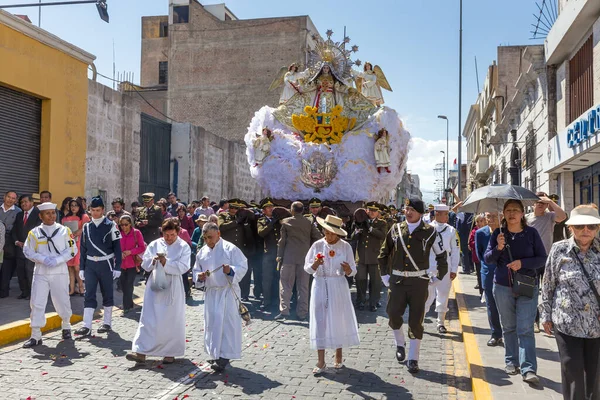 Arequipa Peru Září 2018 Náboženský Průvod Hlavního Náměstí Plaza Armas — Stock fotografie