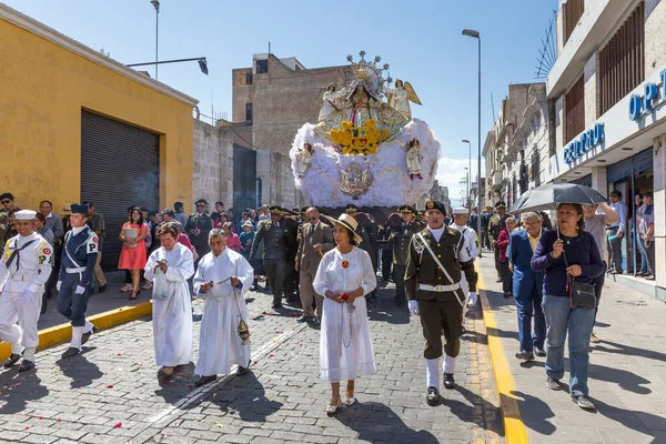 Arequipa Peru Září 2018 Náboženský Průvod Hlavního Náměstí Plaza Armas — Stock fotografie