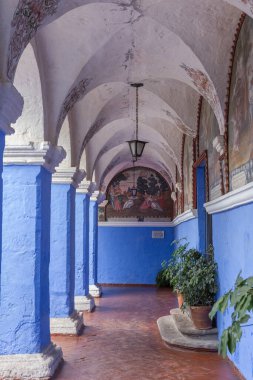 Santa Catalina Manastırı, dört yüzyıldan eski Arequipa, Peru 'daki dini sömürge anıtı.