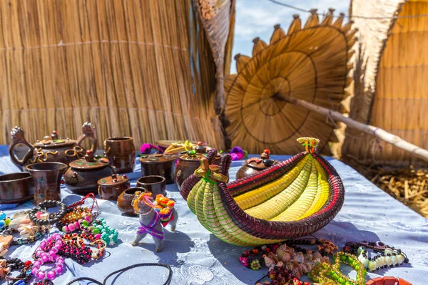 Souvenir Fatti Mano Dalle Isole Uros Sul Lago Titicaca Perù — Foto Stock