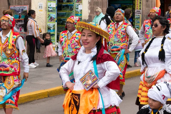 Cusco Peru Października 2018 Ludzie Biorą Udział Religijnej Paradzie Matki — Zdjęcie stockowe