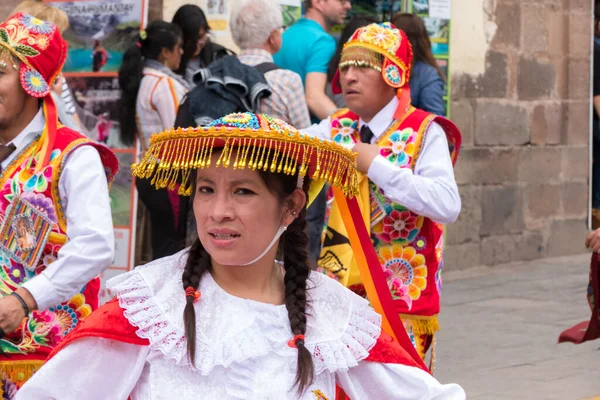 Cusco Peru Ekim 2018 Nsanlar Bakire Meryem Dini Geçidine Katılıyor — Stok fotoğraf