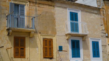 Valletta, Malta, antik kentin antik balkonda