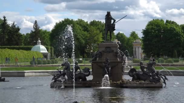 São Petersburgo Peterhof Rússia Junho 2018 Famosas Fontes Palácios Petergof — Vídeo de Stock