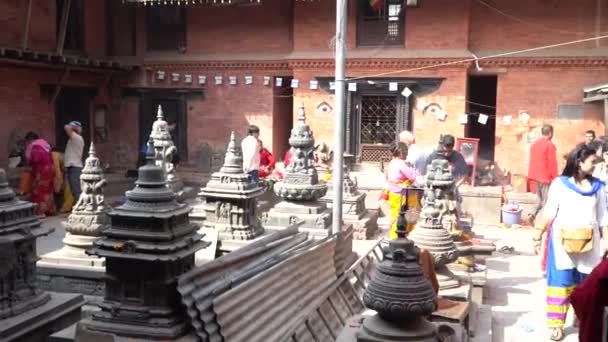 Kathmandu , Nepal - October 2018: Interior of Bijeshwori temple in Kathmandu, Nepal. — Stock Video