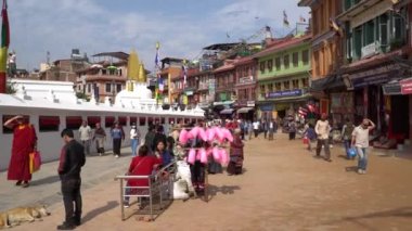 Katmandu, Nepal - Ekim 2018: Boudhanath Stupa Katmandu, Nepal. Boudhanath bir stupa Katmandu, Nepal var. 11 km Merkezi'nden ve Katmandu kuzeydoğu eteklerinde yer alan stupa'nın büyük mandala en büyük sp biri yapar