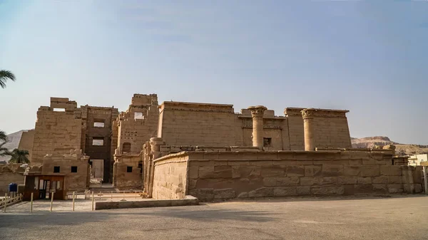 Temple Medinet Habu Egypt Luxor Mortuary Temple Ramesses Iii Medinet — Stock Photo, Image