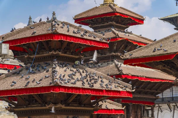 Katmandu, Nepal: Durbar Meydanı Katmandu, Nepal. Katmandu Durbar Meydanı Basantapur Darbar Kshetra eski Katmandu krallığının eski Kraliyet Sarayı önünde üç Durbar Kraliyet Sarayı kareler Nepal, Katmandu Vadisi'nde biridir tüm