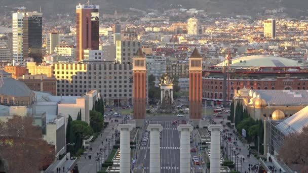 BARCELONA, ESPAÑA - CIRCA 2019: Mañana en Barcelona Plaza de España, Plaza de España, Barcelona, España . — Vídeo de stock