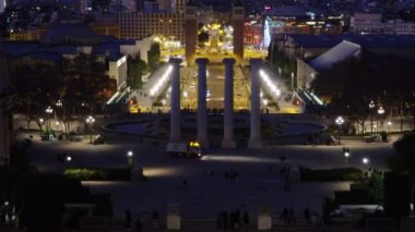 Barcelona gece Placa De Espana, İspanya Meydanı, Barcelona, İspanya.