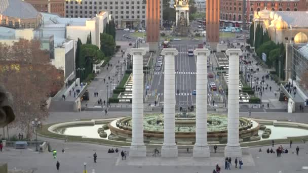 Barcelona, Hiszpania - Circa 2019: Rano w Barcelona Plaza de Espana, Plaza, Hiszpania, Barcelona, Hiszpania. — Wideo stockowe