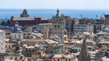 Cenova eski kent hava görünümü. Genova Skyline, Italya.
