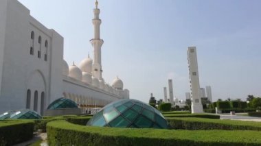 Abu Dabi, Birleşik Arap Emirlikleri-Ekim 2018:. Şeyh Zayed Bin Sultan Al Nahyan Camii. Sheikh Zayed Grand Mosque, Birleşik Arap Emirlikleri 'nin başkenti Abu Dabi 'de yer almaktadır..