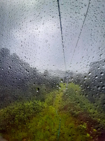 Vista Teleférico Para Genting Highland Com Água Caiu Sobre Vidro — Fotografia de Stock