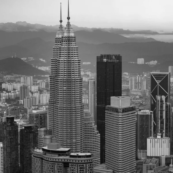 Stadtbild Von Kuala Lumpur Mit Ikonischen Gebäuden Wie Dem Petronas — Stockfoto
