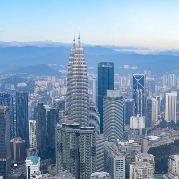 Stadtbild Von Kuala Lumpur Mit Ikonischen Gebäuden Wie Dem Petronas — Stockfoto
