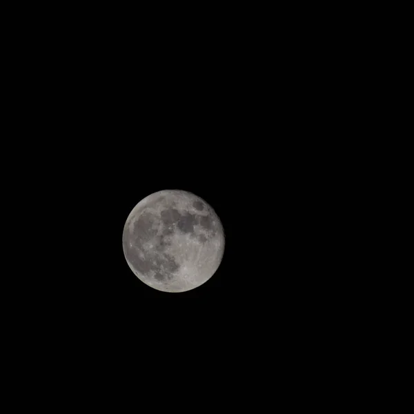 Volle Maan Aan Nachtelijke Hemel Grote Supermaan Aan Hemel Tijdens — Stockfoto