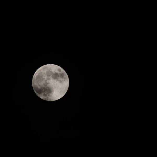 Gece Gökyüzünde Dolunay Karanlık Gecede Gökyüzünde Büyük Süper — Stok fotoğraf