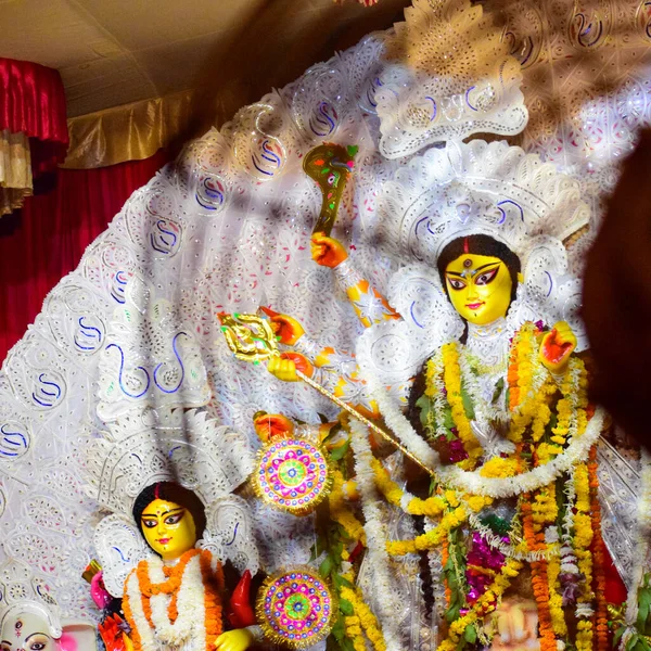 Diosa Durga Con Aspecto Tradicional Vista Cerca Puja Durga Calcuta — Foto de Stock