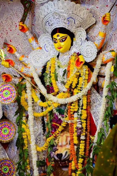 Diosa Durga Con Aspecto Tradicional Vista Cerca Puja Durga Calcuta —  Fotos de Stock
