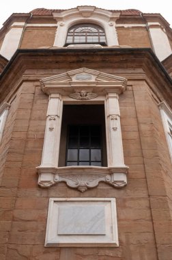 Toskana bölgesindeki pencereler. Florence, Toskana, İtalya 29 Ekim 2012.