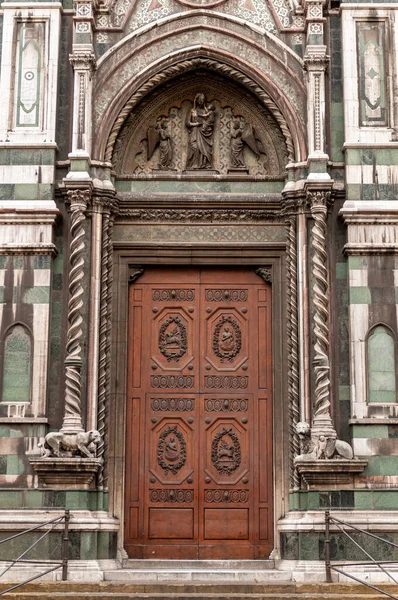 Florence Italy October 2012 Details Facade Basilica Santa Maria Del — Stock Photo, Image