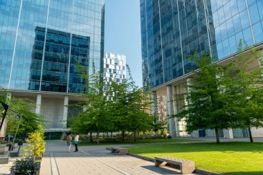 Santiago, Şili 1 Kasım 2015. Las Condes mahallesindeki modern mimari binalar