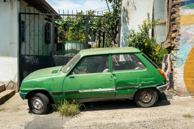 Şili kıyısındaki liman şehri. Dünyanın dört bir yanından turistleri çeken renkli evleriyle tanınıyor.. 