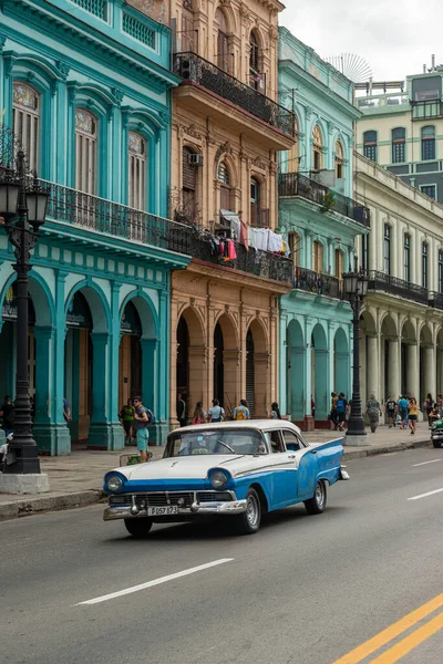 Los Coches Antiguos Habana Son Ahora Una Las Principales Marcas — Foto de Stock