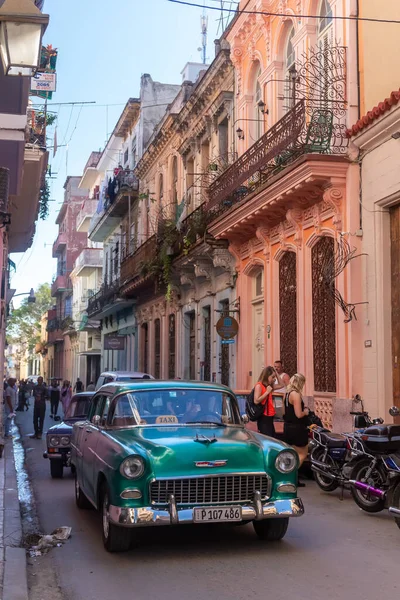 Les Voitures Anciennes Havane Sont Aujourd Hui Une Des Grandes — Photo
